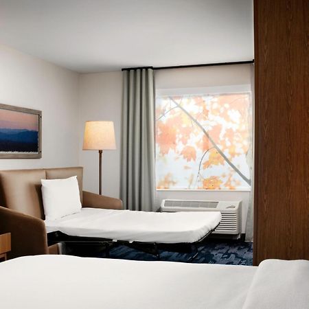 Fairfield By Marriott Inn & Suites Chino Esterno foto
