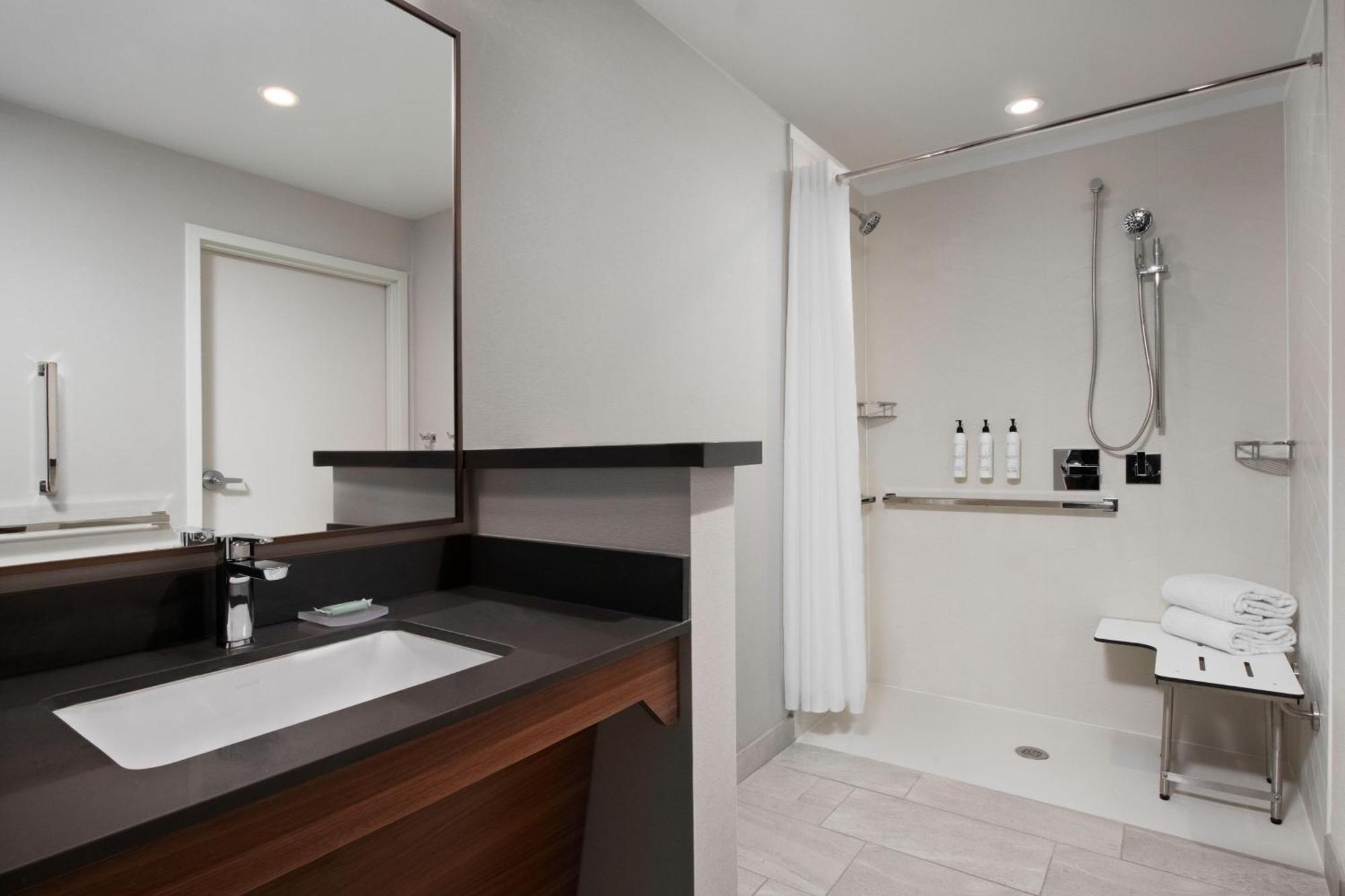 Fairfield By Marriott Inn & Suites Chino Esterno foto