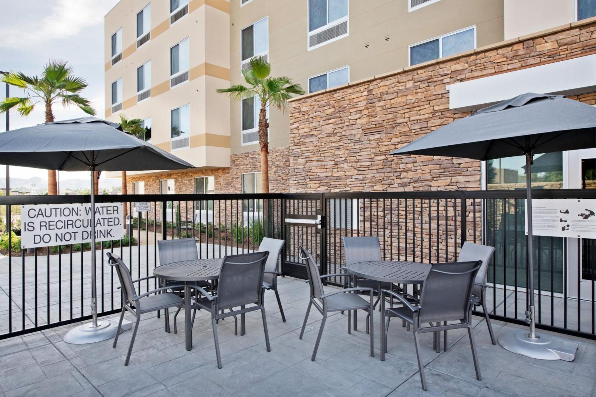 Fairfield By Marriott Inn & Suites Chino Esterno foto